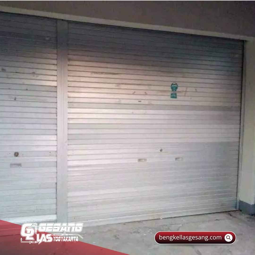 Service Rolling Door